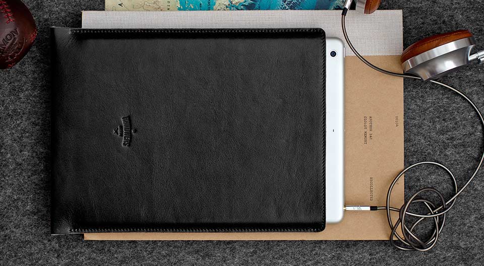 Чехол для iPad // HIKE x Hollow/Ground