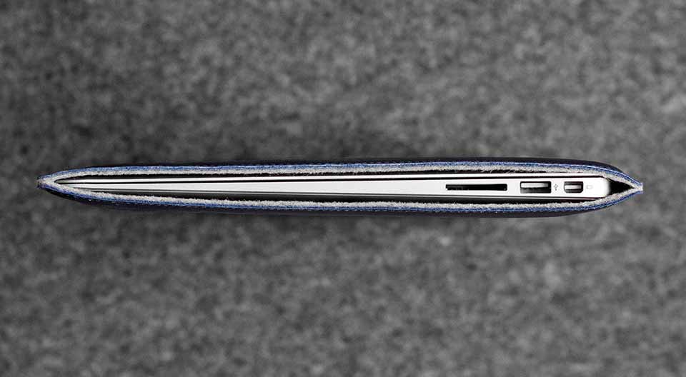Чехол для MacBook // HIKE x Abyss/Stone